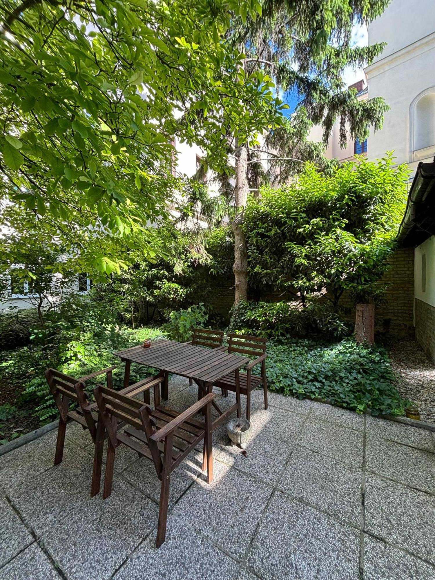 Urban-elegance Silent-garden Appartement Wenen
